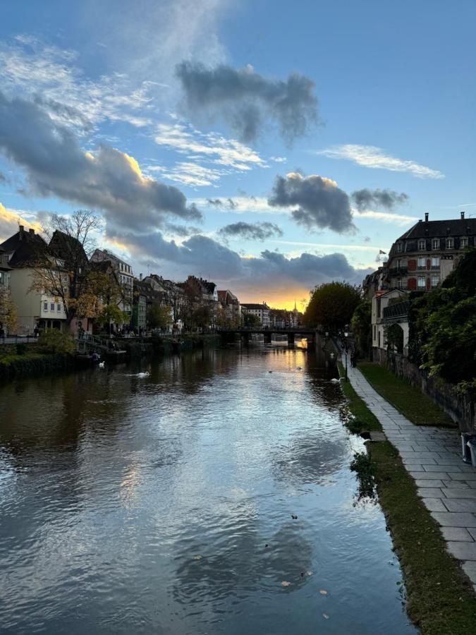Magnifique Appart Cote Cathedrale Strasbourg Bagian luar foto